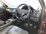 見通しのよいすっきりとした視界で、誰でも運転しやすいです。運転のしやすさは疲れにくさにも繋がりますよ♪