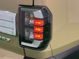視認性と個性を演出するリヤコンビネーションランプ(LEDストップランプ)