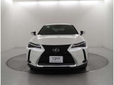 2年間走行距離無制限の認定中古車保証が付帯されます。