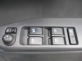 自社整備工場を完備!ご購入後のアフターメンテナンスもロイヤルに全てお任せください!