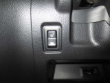 寒い日にうれしいシートヒーター搭載車です♪