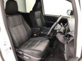 【運転席・助手席】です!実際お座りいただくのが分かりやすいと思いますので、ぜひお気軽にご来店ください♪状態もいいですよ☆