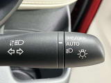 【オートライトシステム】暗くなると自動でライトが点灯!昼間のトンネル走行などオートにしていると便利です♪