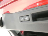 とても重宝するパワーバックドア付きのお車になります!!
