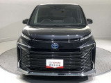 「フロントマスク」です。車の印象を決めるのは【顔】。この車の顔つきは、きっとあなたにピッタリ!?