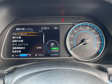 運転支援システムなどのお車の様々な情報がメーター内で確認、設定できます