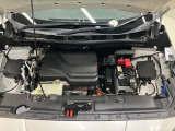 電気自動車のメンテナンスは日産にお任せください。電気自動車を知り尽くしたプロが最新の機器を使ってお車の点検・整備を実施します。エンジンオイルなどがないので、メンテナンス費用が安いのも魅力的です。