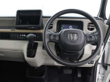 運転席廻りです。