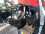 居心地の良い運転席なので長時間座っていられます♪リラックスできるデザインがいいですね♪