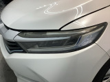 ヘッドライトで、個性も光る 、長く乗っていたい車です。
