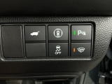 こちらの車両はホンダセンシングやパーキングセンサーなどの安全支援装置が装備されてますよ!(^^)!