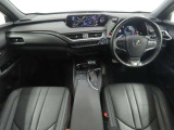 納車前にレクサスボディーコートをお勧めさせていただいております。CPOとCPO外車両がございますので、詳しくはスタッフまでお問い合わせください。