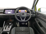 メーカー直営認定中古車 1オーナ 禁煙車 IQLEDライト 純正ナビ ブルートゥース接続 カープレイアンドロイドオート対応 デジタルコックピット アダプティブクルーズ スマートキースペア有 リヤオートゲート