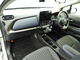 高品質カークリーニング 外装・内装、岐阜トヨペットの専門スタッフがシートもカーペットも綺麗に洗浄済み!プロの仕上げを是非ご確認ください。