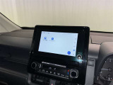 ディスプレイオーディオを装備。スマホとクルマをつなぐことで、これまでのナビに加えて、いろんなサービスが楽しめます。