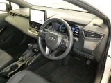 見通しのよいすっきりとした視界で、誰でも運転しやすいです。運転のしやすさは疲れにくさにも繋がりますよ♪