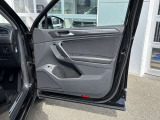 点検整備ご納車前にCertified Pre-Owned独自の「点検チェック項目シート」により、部品や機能に関する全71項目もの厳しいチェックを実施します。