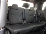 トヨタ認定中古車保証付!(1年間、距離無制限 HV車はHV保証付) 別途延長保証もご用意しております♪ ぜひ現車を確認にご来店ください