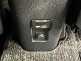 万が一の場合にも役立つ家電用コンセントを搭載しています!