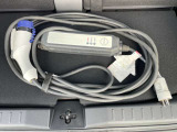 充電ケーブル付です