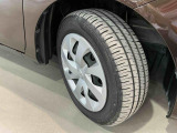 安全・安心な走行のために、納車前にダイハツのクルマを知り尽くしたエキスパートが基本性能に関わる機能や状態を徹底的に点検。消耗部品の交換など法定12ヶ月点検相当の点検・整備を実施しております。