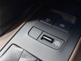 ドライブモードセレクト(ECO/NORMAL/SPORT)が装備されています。