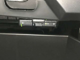 今話題のドライブレコーダーも付いています。