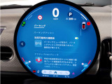 MINIのメーターパネルは円をコンセプトにデザインされております。おしゃれで愛嬌のあるMINI独自のデザインに惹かれる方は数多くいらっしゃいます。