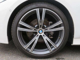 ◆ローンリース等ファイナンス商品、BMW専用自動車保険、BMWカード、コーティング、板金塗装、ドライブレコーダーなど社外品の取扱もございます。お車に関することは全てバルコムにお任せ下さい◆