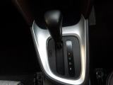 トヨタ認定中古車保証付!(1年間、距離無制限 HV車はHV保証付) 別途延長保証もご用意しております♪ ぜひ現車を確認にご来店ください