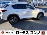 人気のスノーフレイクホワイトパールマイカで高級感ある仕上がりです