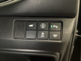 運転席から操作しやすい各種スイッチ