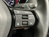 クルーズコントロールを装備しています。高速道路などで一定の速度で走ってくれるので運転が楽ですよ!速度を設定できますので、スピードの出しすぎにも注意できます。