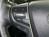 ステアリングスイッチ装備!運転しながら手元でオーディオの操作などができます。