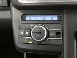 オートエアコンです。快適な温度を保ち、オールシーズン快適です。