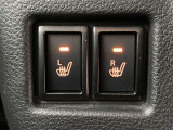 運転席、助手席にはシートヒーターが付いています。最近の冬場は例年よりも寒くなっています。。。シートヒーターがあるとないとじゃ大違い!ぜひお試しあれ!