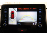 全方位モニター画像です。上部とリヤの表示です。