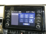 話題のディスプレイオーディオ装着。CD/DVD再生、Bluetooth接続、ラジオチューナー、USB端子等、お気に入りのメディアを再生すれば車内は、まるで貴方専用のオーディオルームです。