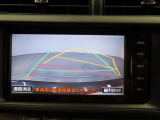 バックガイドモニターで、後方を確認しながら安心して駐車することができます。運転初心者も熟練者も必須の機能ですよ!