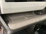 豊富に在庫を取り揃えています。 軽自動車からミニバン、セダン、SUV、話題のハイブリッド車などなど続々入荷中です!