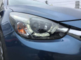 LEDヘッドランプ装備・消費電力が少なく明るいので夜間走行も安心して運転出来ます。