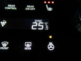 運転席と助手席はシートヒーターで冬は暖かく♪♪ ステアリングヒーターは冬あったかです♪♪
