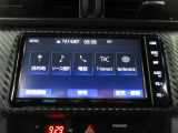 フルセグTVを搭載。CD再生、Bluetoothオーディオに対応しています。