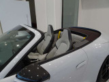 Porsche認定中古車を多数展示しております。お気軽にお問い合わせください【Porsche center滋賀】