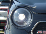 ★LEDヘッドライト搭載★ 白っぽく光る明るく省電力なLEDライト!先進的な白い輝きでフロントフェースを引き締めます☆