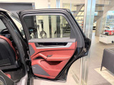 お車でお越しの方は、新御堂筋に面しておりアクセスが便利です。新名神「箕面とどろみIC」や名神「吹田IC」など、各方面の主要道路からスムーズにご来店いただける、お車でもアクセスしやすい好立地です。