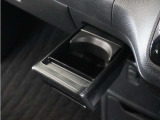 ◆ドリンクホルダー◆手の届きやすい場所にドリンクホルダーがあり、とても便利です。