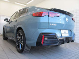 BMW認定中古車は、ドイツ本社と同様の教育・訓練を受けたBMW専門のメカニックが100項目以上のポイントを徹底的にチェックし、整備したうえでご納車させていただきます。