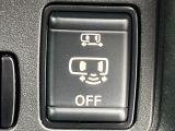 【パワースライドドア】スマートキーや運転席のスイッチでスライドドアの開閉が可能♪電動だから力を入れてドアを開ける必要が無く、小さいお子様でも、重い荷物を持っている時もラクに開け閉めできます♪