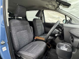 見通しのよいすっきりとした視界で、誰でも運転しやすいです。運転のしやすさは疲れにくさにも繋がりますよ♪